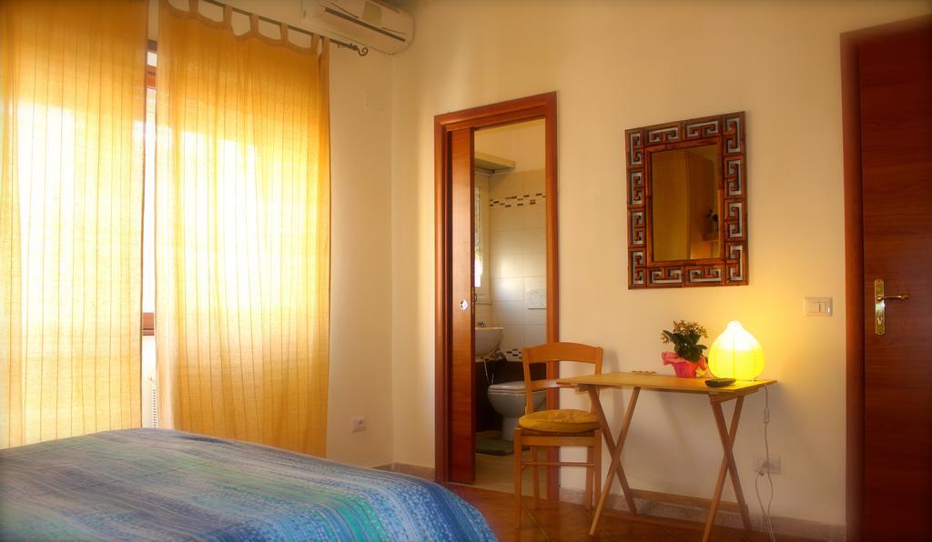 Al Porto Di Roma B&B Lido di Ostia Room photo